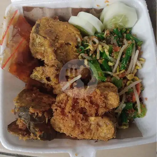 Gambar Makanan Ayam Penyet Dan Pecel Lele Mbak Yana, Jln Brigjen Katamso No 241 1