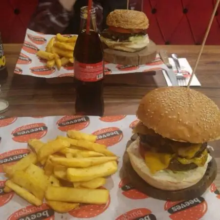 Beeves Burger'nin yemek ve ambiyans fotoğrafları 28