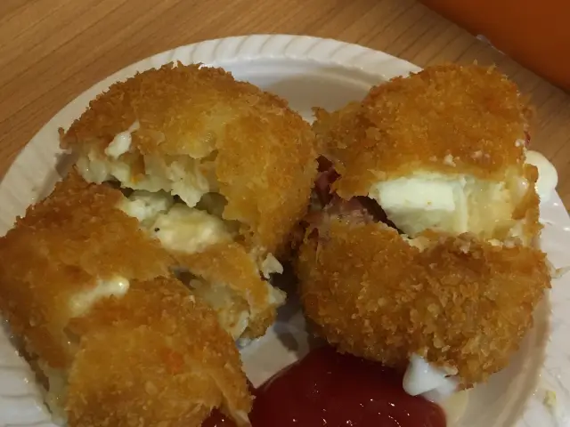 Gambar Makanan Rissoles Mayonnaise 2