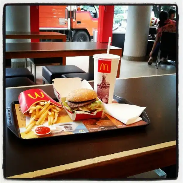 Gambar Makanan McDonald's / McCafé 10