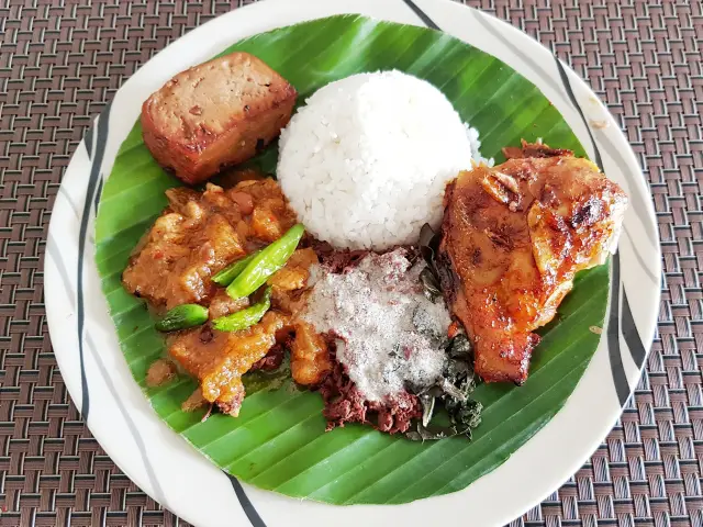 Gambar Makanan Gudeg Pak Atmo 2