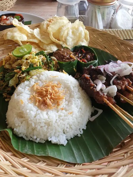 Gambar Makanan Warung Sari Uluwatu 10