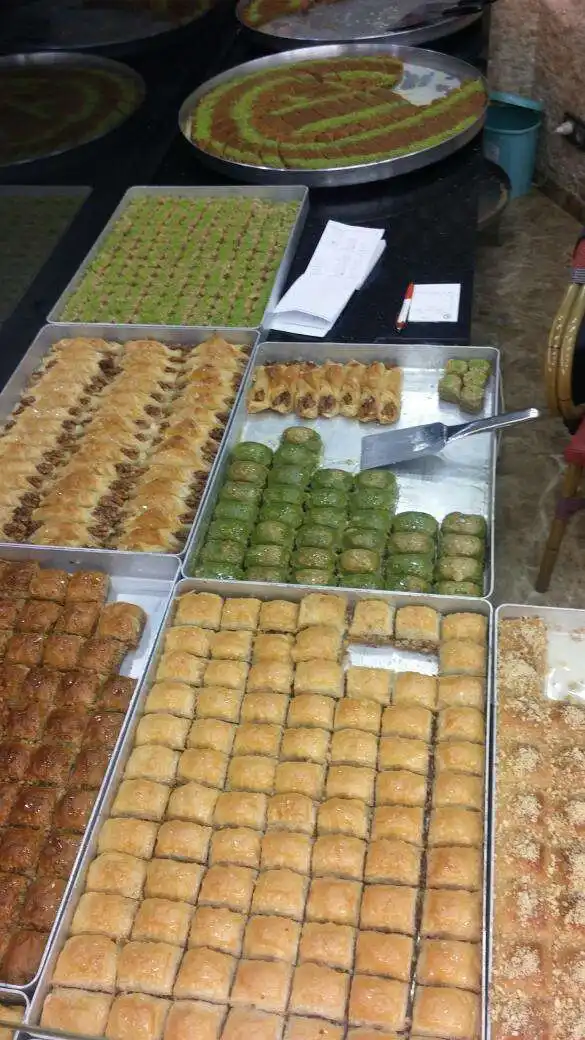 Yaşar Usta Burmak Kadayıf & Baklava'nin yemek ve ambiyans fotoğrafları 23