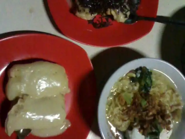 Pancong Keju & Es Kacang Hijau Susu