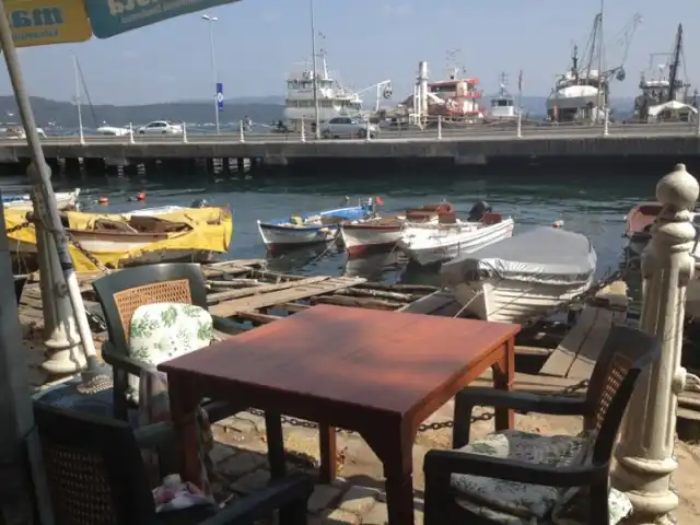 Sarıyer Çınar Altı Cafe'nin yemek ve ambiyans fotoğrafları 4