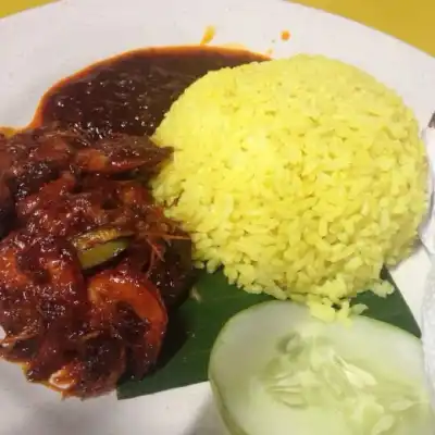 Nasi Lemak Kuning Diraja