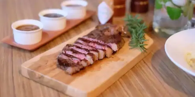 Meaters Steak & Ribs