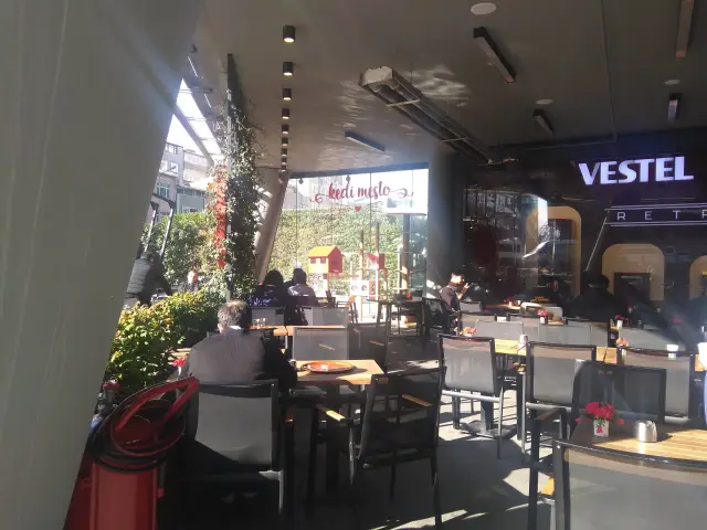 Kafe Vesto'nin yemek ve ambiyans fotoğrafları 4