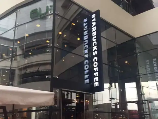 Emaar Starbucks'nin yemek ve ambiyans fotoğrafları 20
