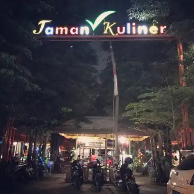 Taman Kuliner Jatiwaringin