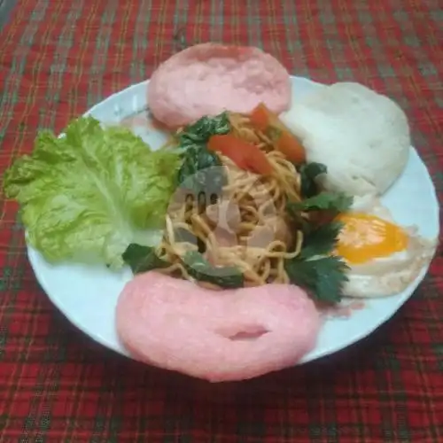 Gambar Makanan Mie Ayam Warung Geina, Jl Satria Selatan 1 No 363,Plombokan, Semarang Utara 8