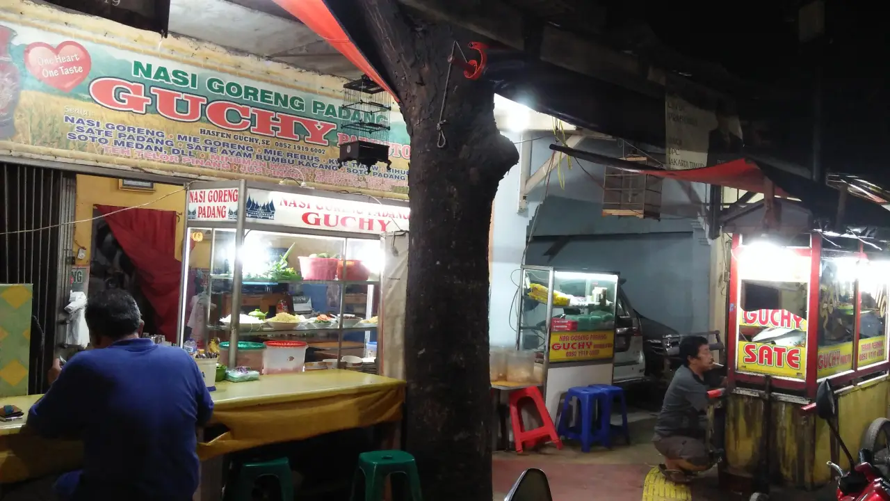 Nasi Goreng Padang Guchy Paresto