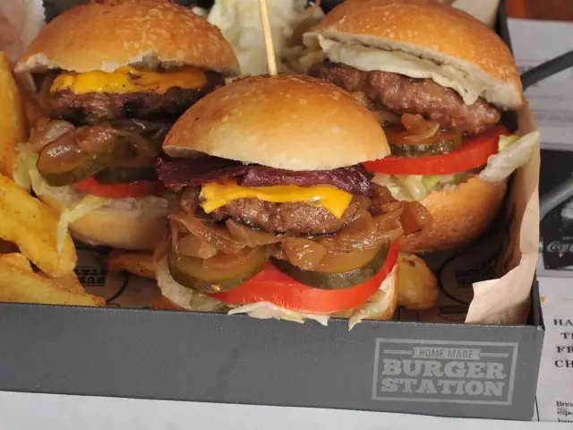 Burger Station'nin yemek ve ambiyans fotoğrafları 19