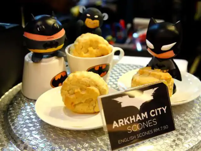 DC Comics Superheroes Cafe Food Photo 5