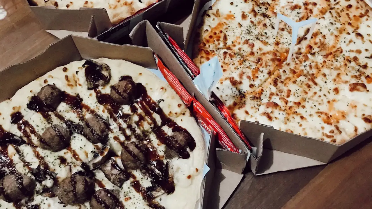 Domino S Pizza Terdekat Restoran Dan Tempat Makan Restaurant Terdekat Di Jakarta