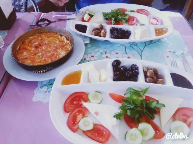 Yasemen Cafe'nin yemek ve ambiyans fotoğrafları 3