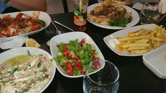 Arap Nazmi Köfte'nin yemek ve ambiyans fotoğrafları 1