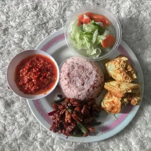 Gambar Makanan Mama Martha Catering (Warung Makan Prasmanan), Denpasar 2