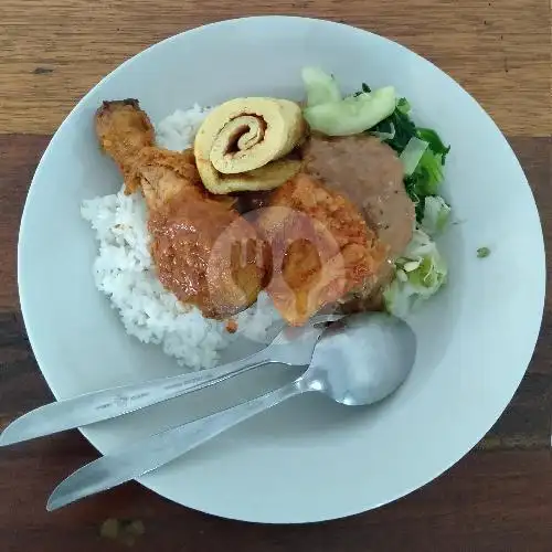 Gambar Makanan Warung Makan Pecel Kertosono, Denpasar 3