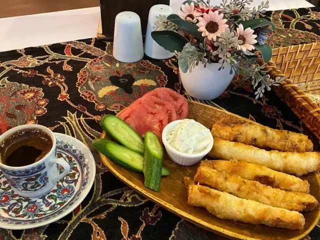 Old Ottoman Cafe & Restaurant'nin yemek ve ambiyans fotoğrafları 32