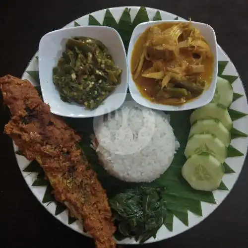 Gambar Makanan Rumah Makan Cinto Raso, PTC 18
