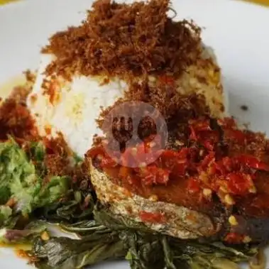 Gambar Makanan Nasi Padang Dua Putri, Tebet 8