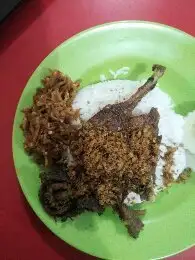 Gambar Makanan Nasi Bebek Sinjay 7