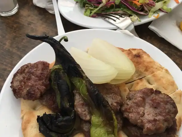 Serik Simsek Kofte Piyaz'nin yemek ve ambiyans fotoğrafları 5