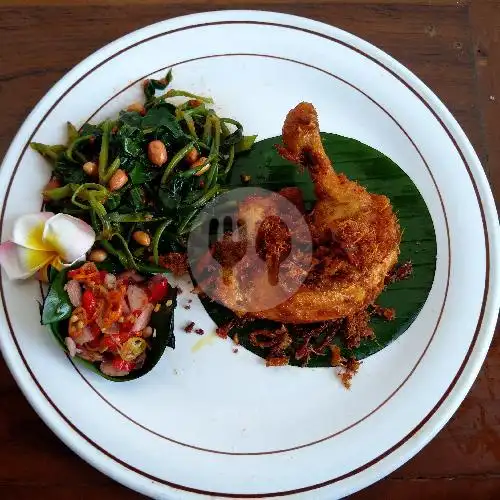 Gambar Makanan Nasi goreng dan ayam betutu Bang JAK, Nusa Dua 8