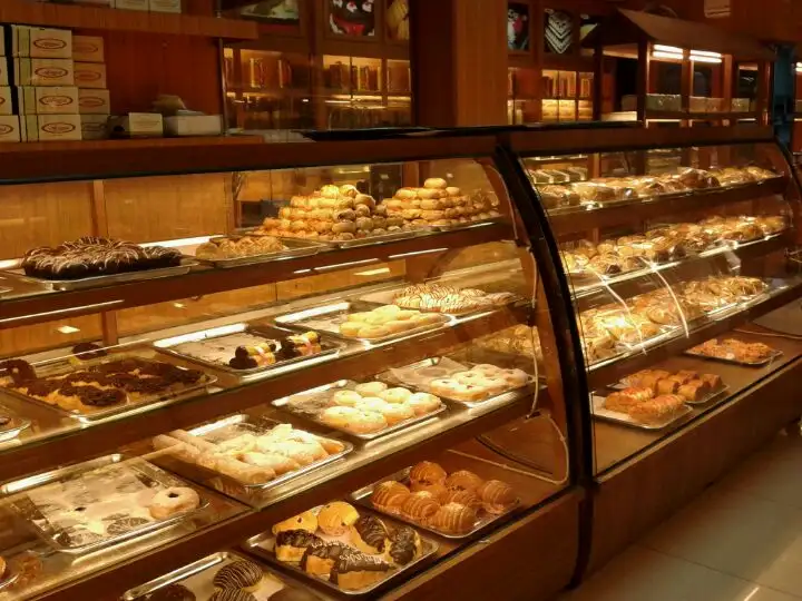 Aroma Bakery & Cake Shop