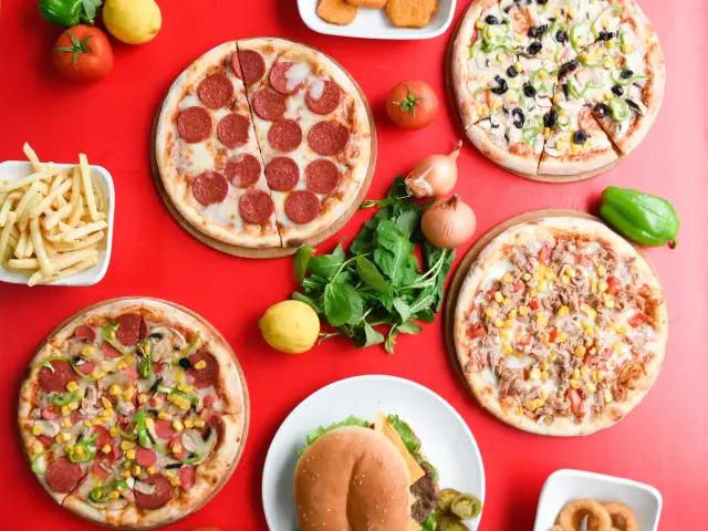 Express Pizza'nin yemek ve ambiyans fotoğrafları 1
