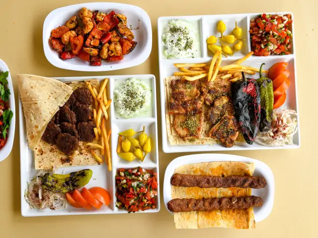 Urfa Şehzade Lahmacun & Kebap'nin yemek ve ambiyans fotoğrafları 1
