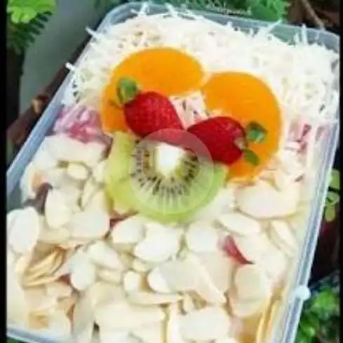 Gambar Makanan Salad buah Mama Embul, Sudirman 3