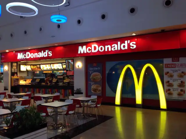 McDonald's'nin yemek ve ambiyans fotoğrafları 5