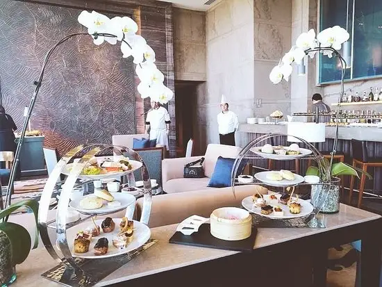 Lovely Afternoon Tea at Marco Polo Ortigas Manila's Connect Lounge