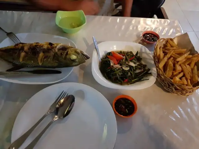 Gambar Makanan Babah Alue Restaurant 3