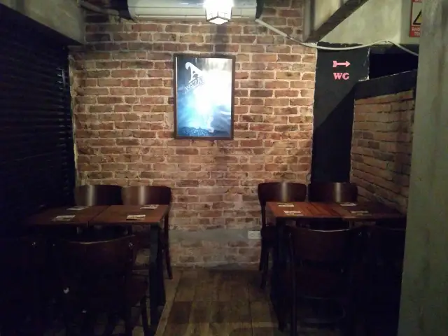 Wizard Pub'nin yemek ve ambiyans fotoğrafları 3