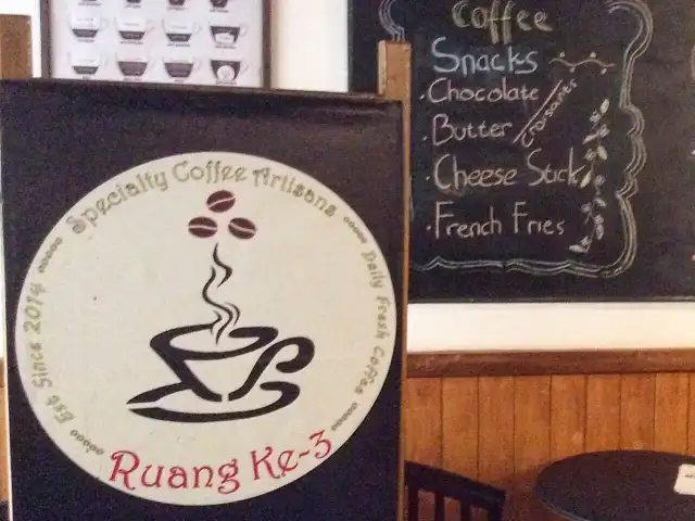 Gambar Makanan Ruang ke-3 Coffee Artisan 8