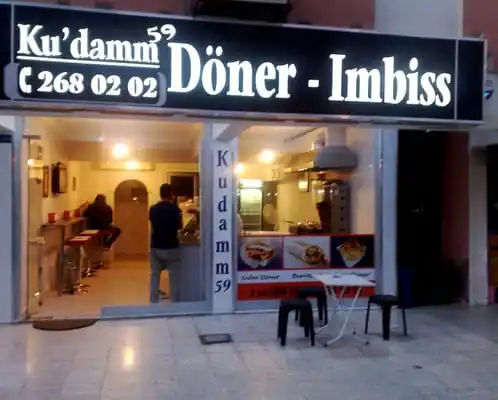 Kudamm 59 Imbiss Döner'nin yemek ve ambiyans fotoğrafları 1