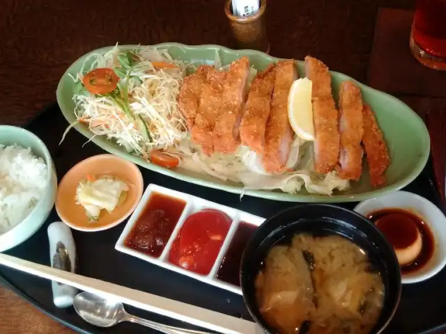 Gambar Makanan Hougetsu Japanese Restaurant 1