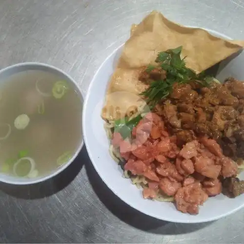 Gambar Makanan Warung Makan Dahsyat (Halal), Wanea Plaza 18