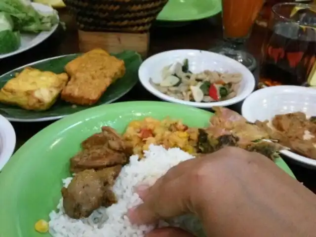 Gambar Makanan Kedai Khas Sunda SUKAHATI 9