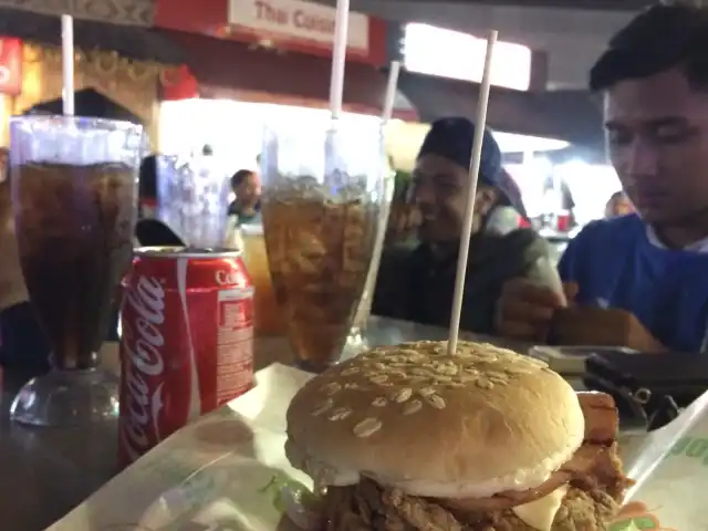 Burger Bakar Kaw Kaw Food Photo 6