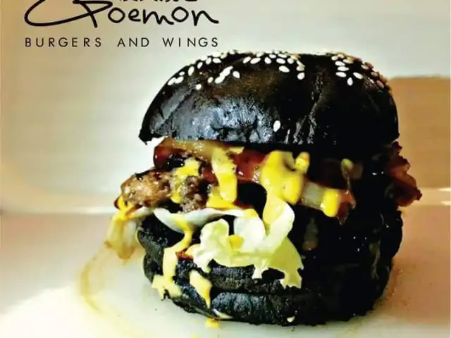 Goemon Burgers and Wings Food Photo 2
