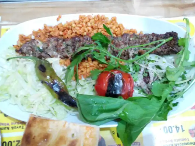 Gaziantep Közde Künefe Kebap Salonu'nin yemek ve ambiyans fotoğrafları 19