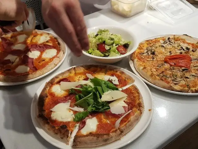 Pizza Public'nin yemek ve ambiyans fotoğrafları 3