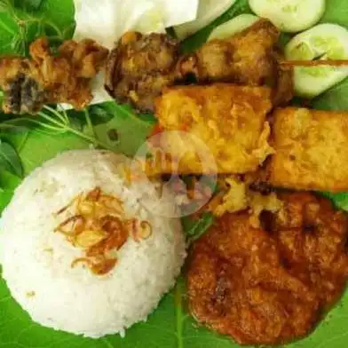 Gambar Makanan Pecel Ayam Dan Lele Goreng Warung Wong Jowo, Taman Jajan Gaul 5