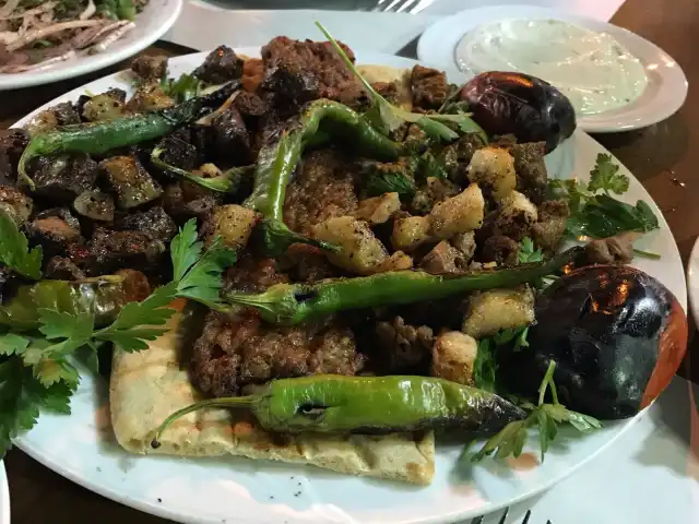 Celal Usta Kebab House'nin yemek ve ambiyans fotoğrafları 15