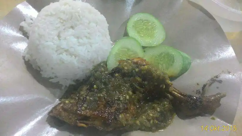 Gambar Makanan Bebek Kantoran 3