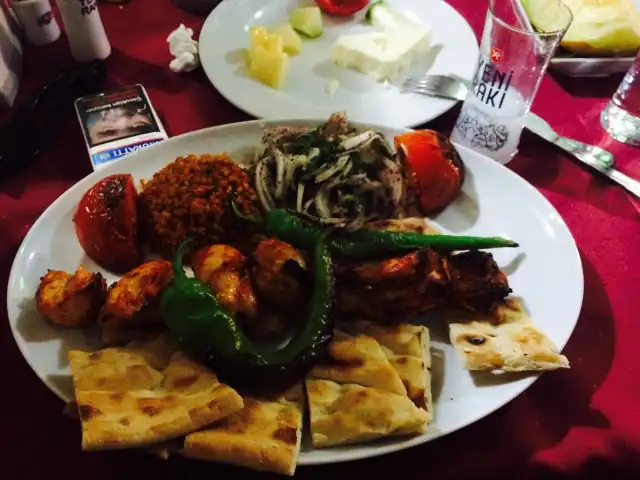 Serhat Ocakbasi'nin yemek ve ambiyans fotoğrafları 18
